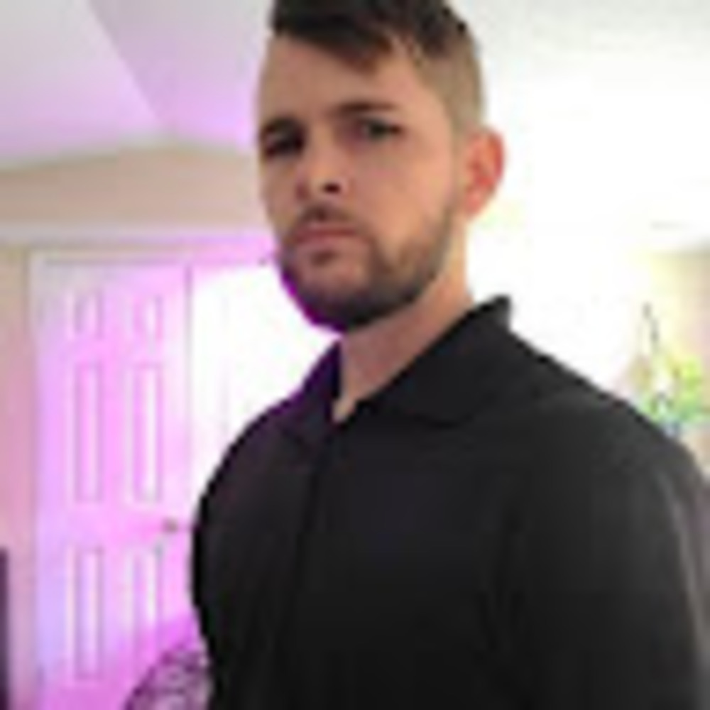 Meet your Posher, Kyle